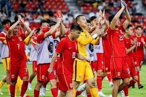 米兰体育包含今晨社区盾焦点战，里昂刷新队史纪录，话题不断，赛季目标并未改变的词条