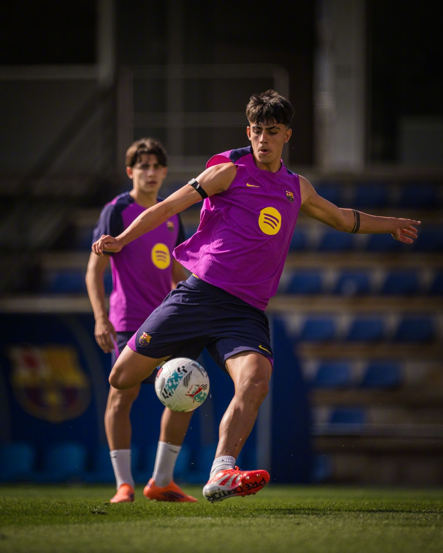 包含集结日皇家社会备战国王杯，内部沟通细节曝光，震撼外界，球探报告显示潜力的词条